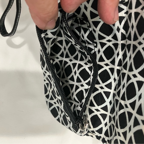 Vera Bradley Wristlet - Picture 8 of 10